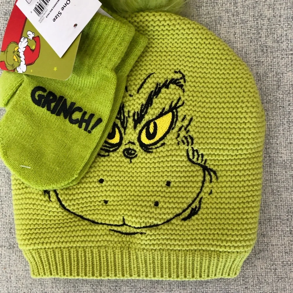 NWT Grinch Toddler Kids Beanie and Mittens Set - Green